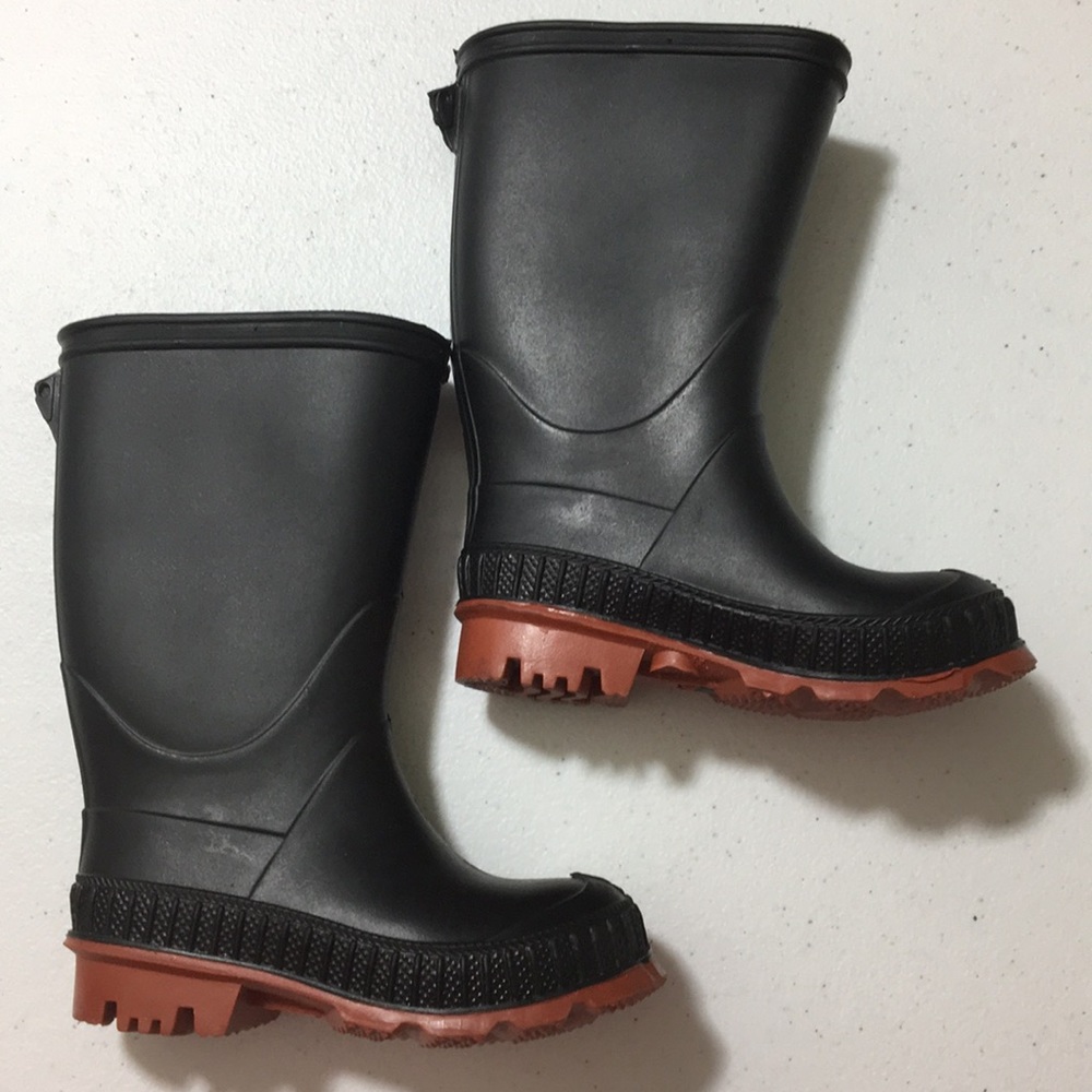 Black Rain Boots for kids size 6
